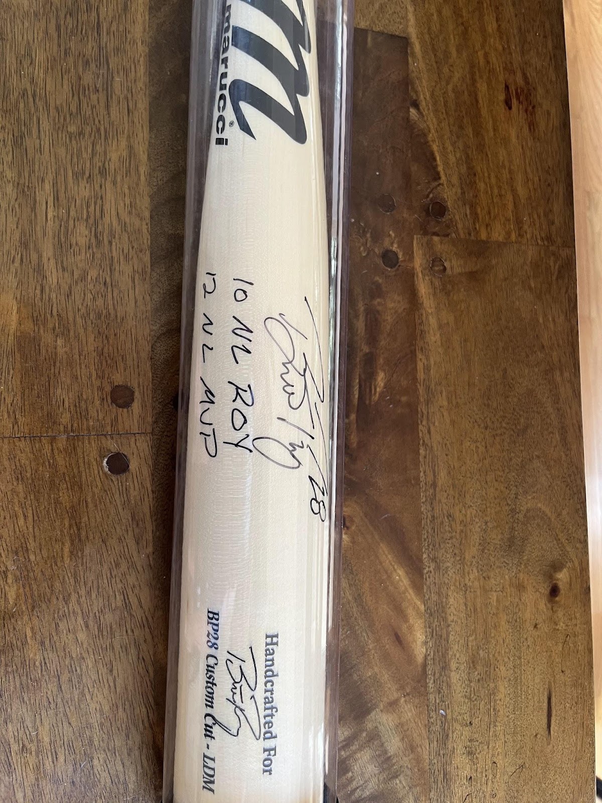 Buster Posey - signed bat with ROY / NL inscription, with case