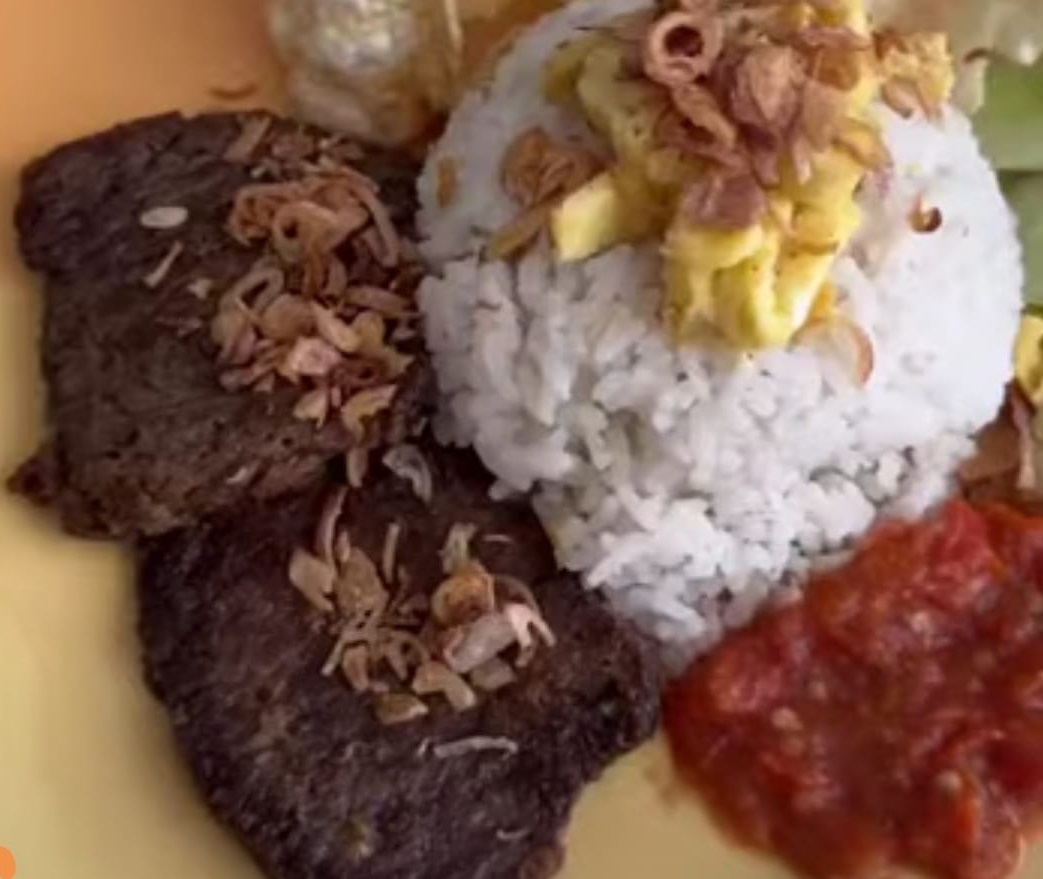 Kelapa Gading - Nasi Uduk Empal