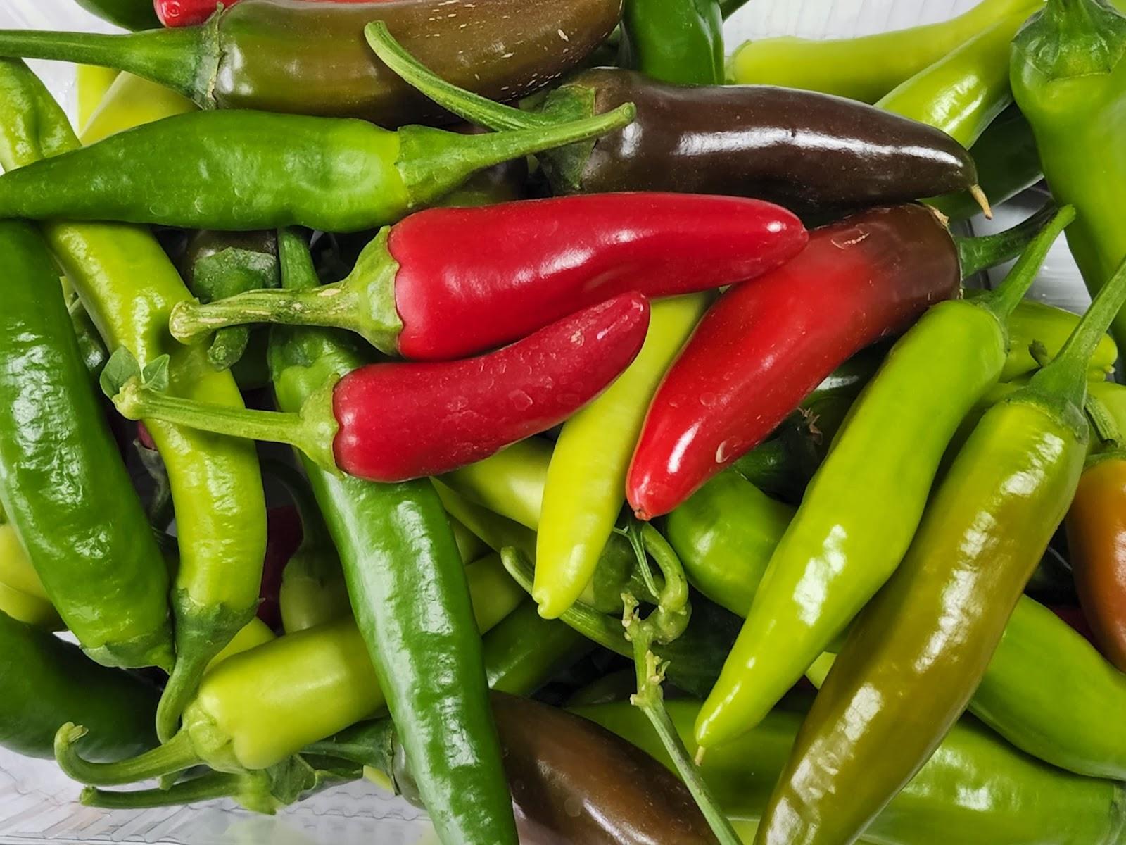 מארז פלפלים חריפים -25₪