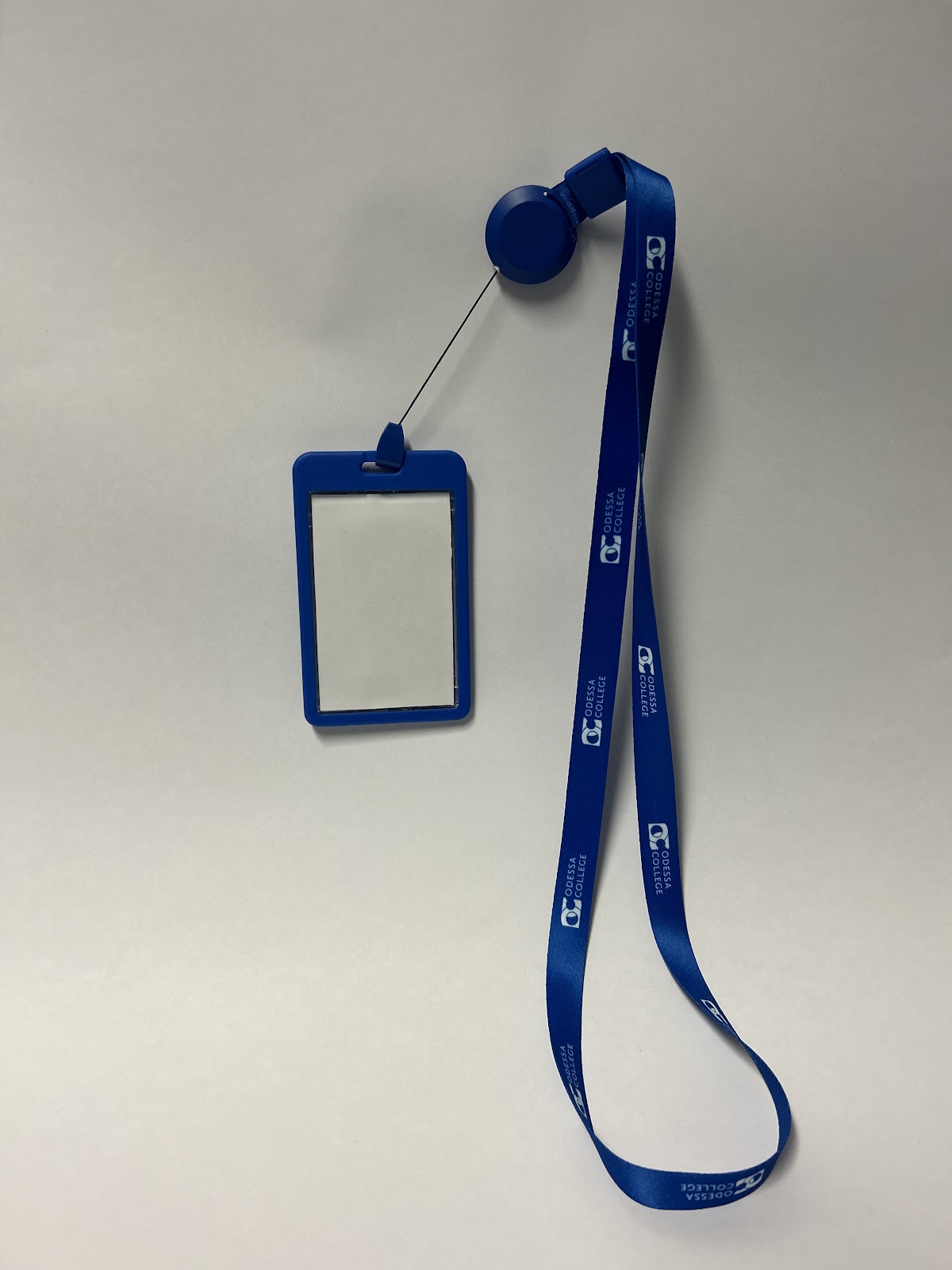 Vertical Badge Holder with Retractable Lanyard