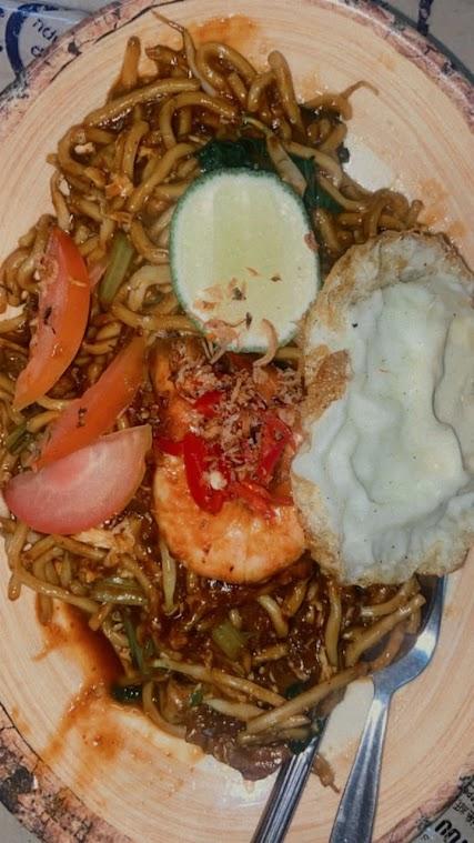 MEE GORENG BIASA