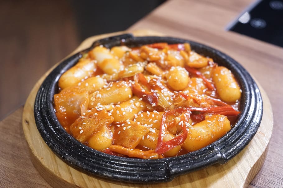 TTEOKBOKKI