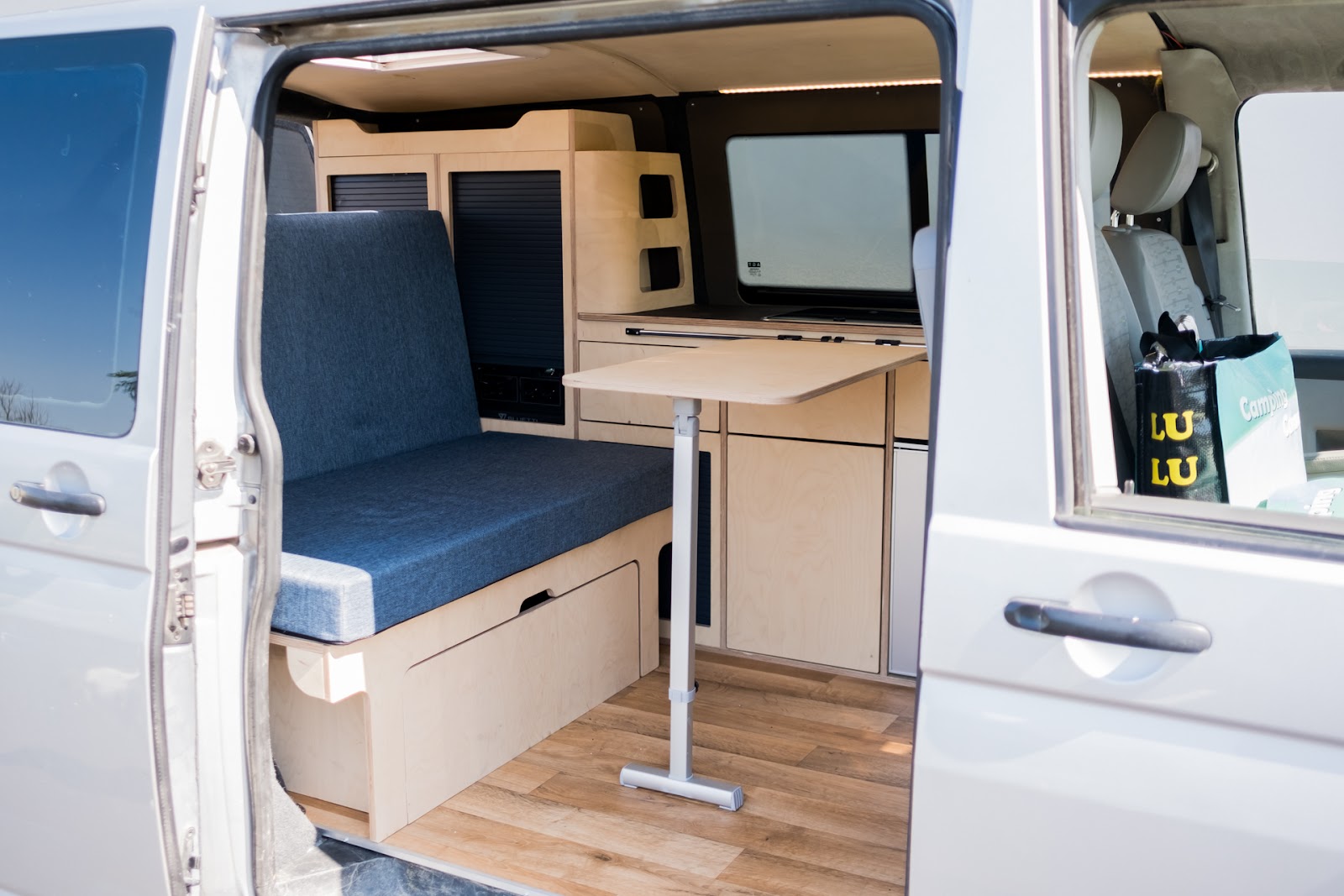 Pack mobilier latéral gauche + banquette clic-clac classique (non homologuée route)