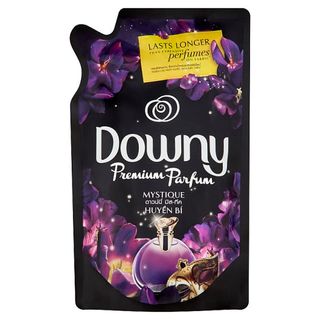 Downy Premium Parfum Mystique Refill 1.35L