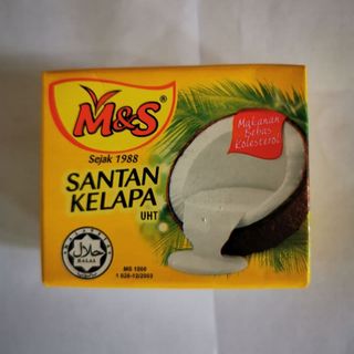 Santan Kelapa M&S UHT 200ml