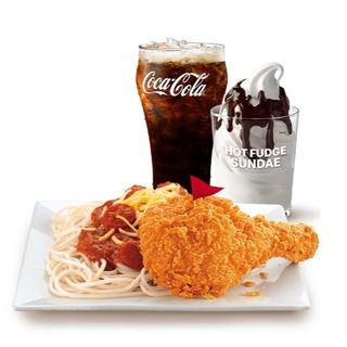 1-pc Spicy Chicken McDo w/ McSpaghetti & Sundae