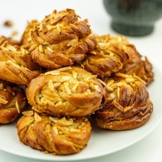 Cardamom Buns