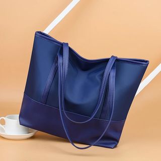 Hand bags