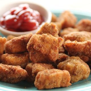 5 Piece Chicken Nugget Meal. Includes chips and a drink.