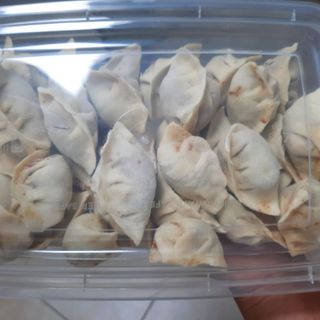 25个胡萝卜牛肉速冻饺子Carrot Beef quick frozen Dumplings（25 dumplings in one package）