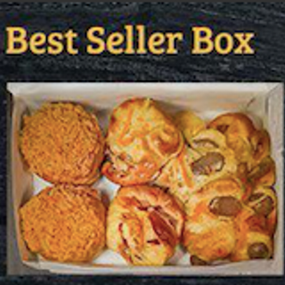 BEST SELLER BOX 1 Pan de Floss ( Chicken)  1 Pan de Floss ( Pork)  2 Bacon & Cheese  2 Sausage Bread 