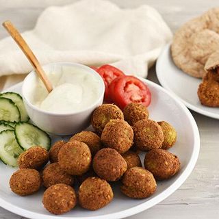 FALAFEL (X12) + HUMMUS