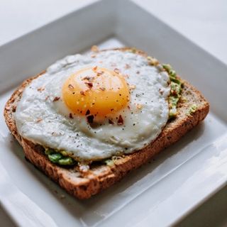 Eggs Toast