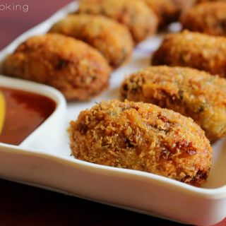 Cheddar Corn Spinach Croquettes (500gms / 14-15 pcs)